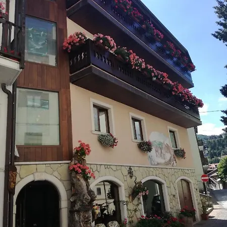 Отель Lo Scoiattolo